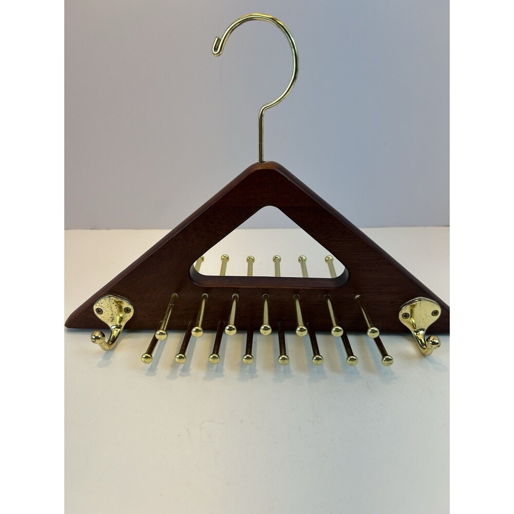 Gentlemens Tie Caddy – Wood holds 30 Ties with Belt Loops